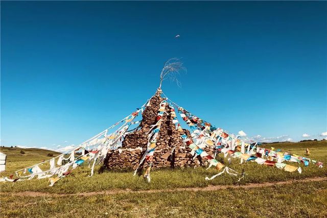 乾港集團(tuán)高層草原自駕游 乾港集團(tuán)高層草原自駕游